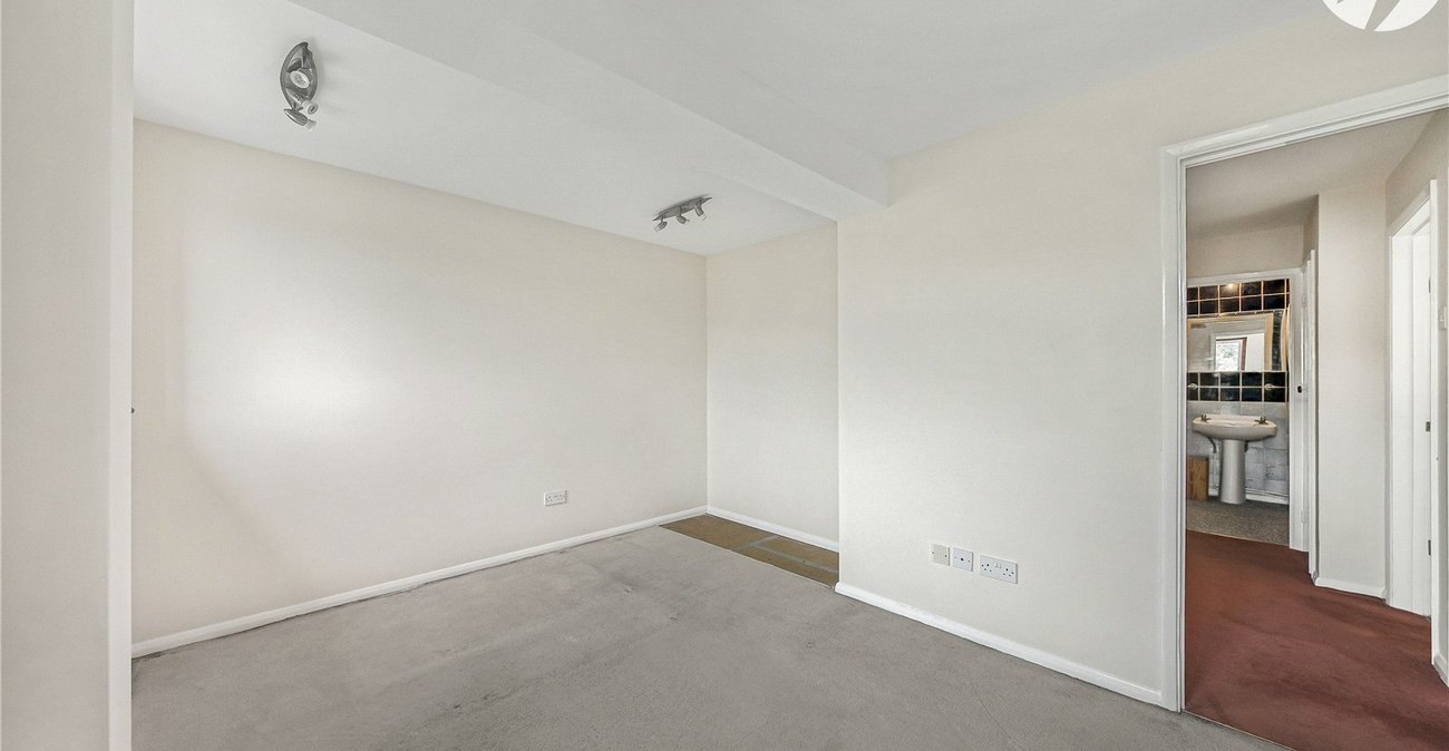 5 bedroom house for sale in Darenth | Robinson Jackson