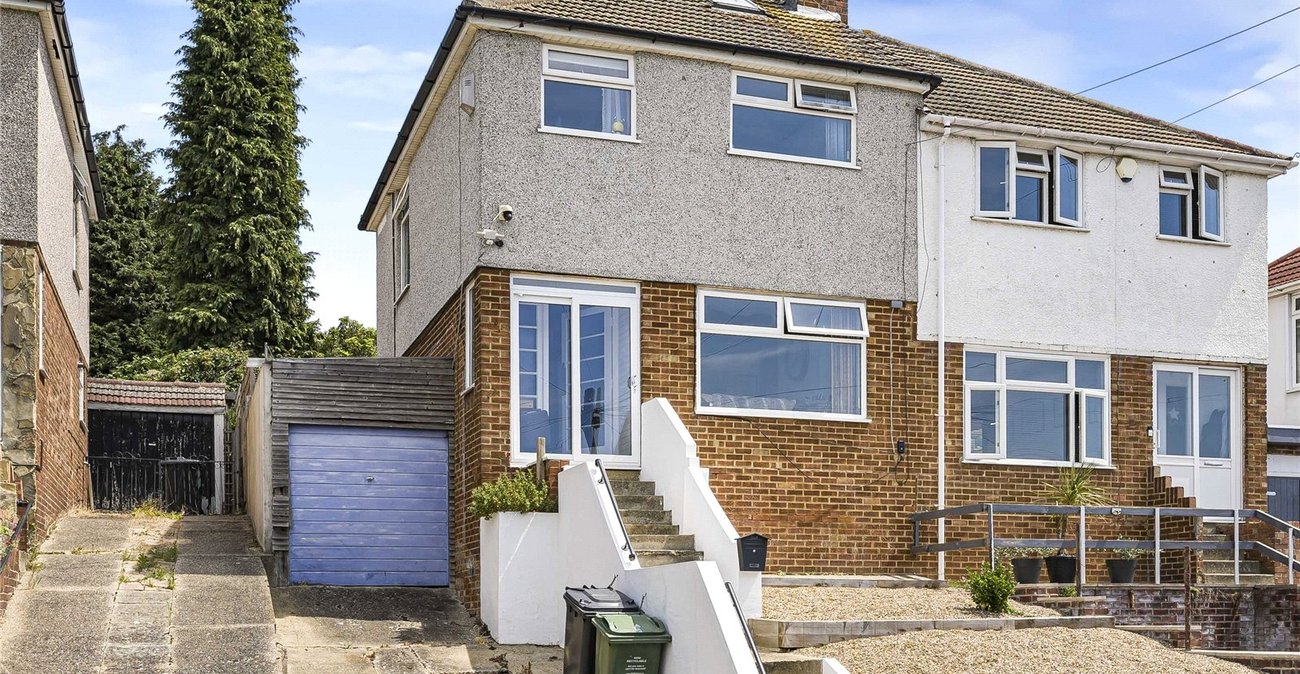 3 bedroom house for sale in Dartford | Robinson Jackson