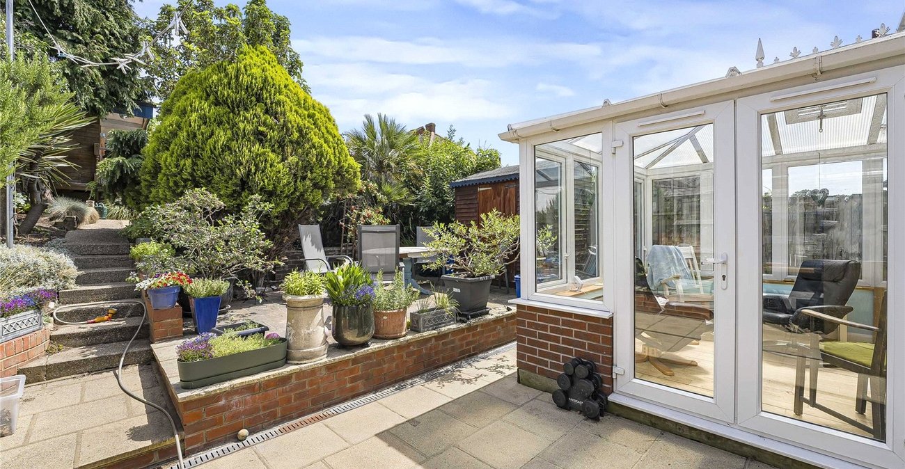 3 bedroom house for sale in Dartford | Robinson Jackson