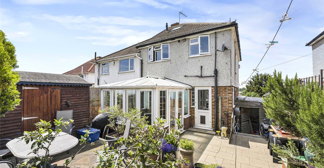 3 bedroom house for sale in Dartford | Robinson Jackson