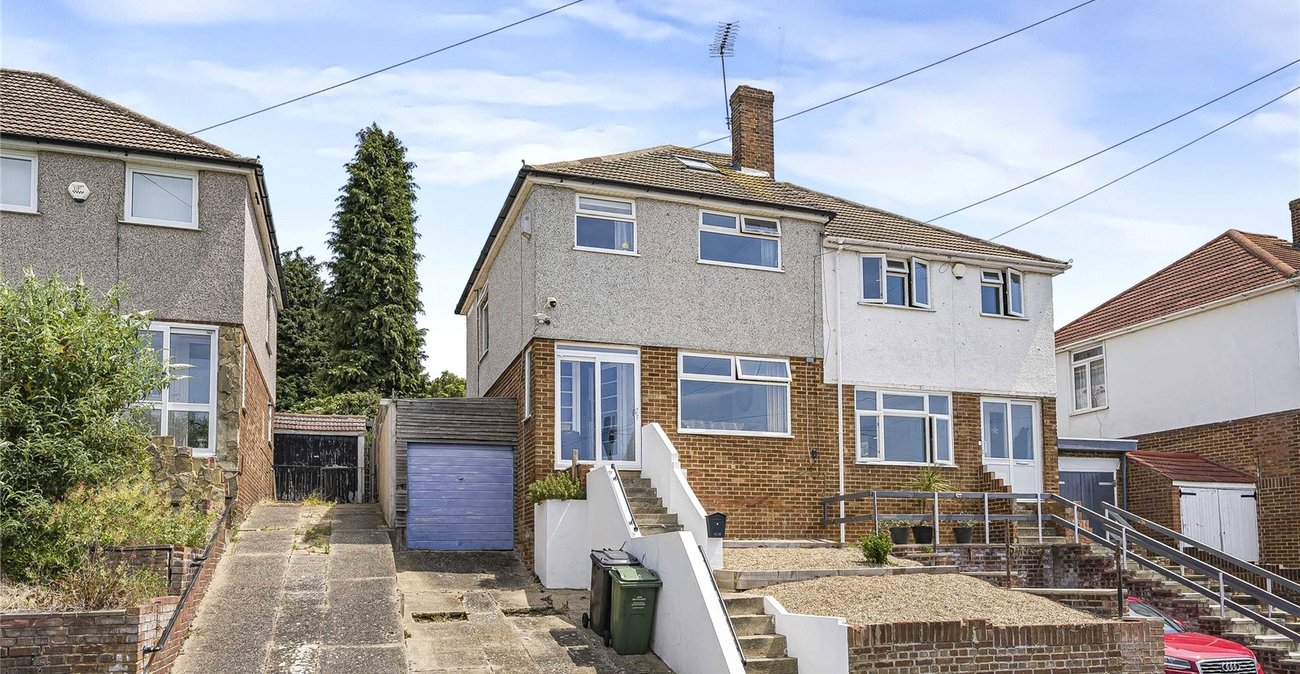 3 bedroom house for sale in Dartford | Robinson Jackson