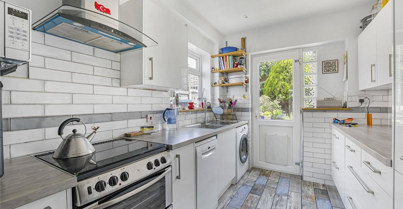 3 bedroom house for sale in Dartford | Robinson Jackson