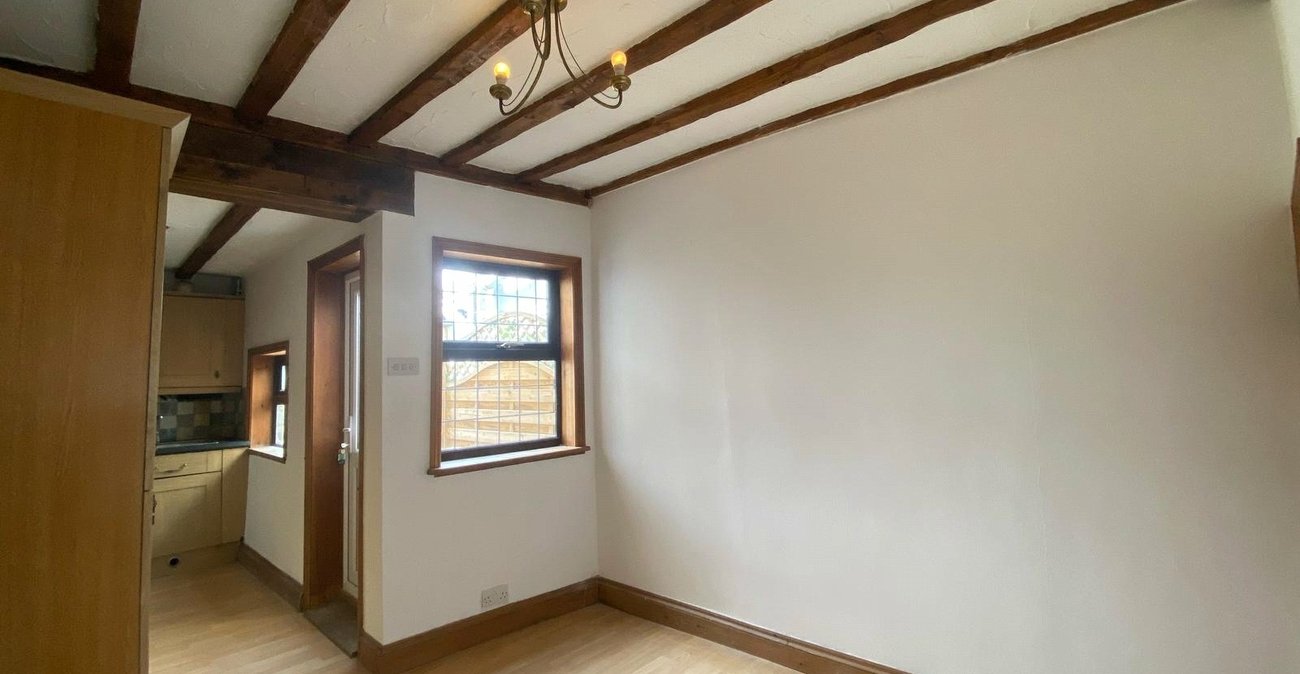 2 bedroom house for sale in Northfleet | Robinson Michael & Jackson