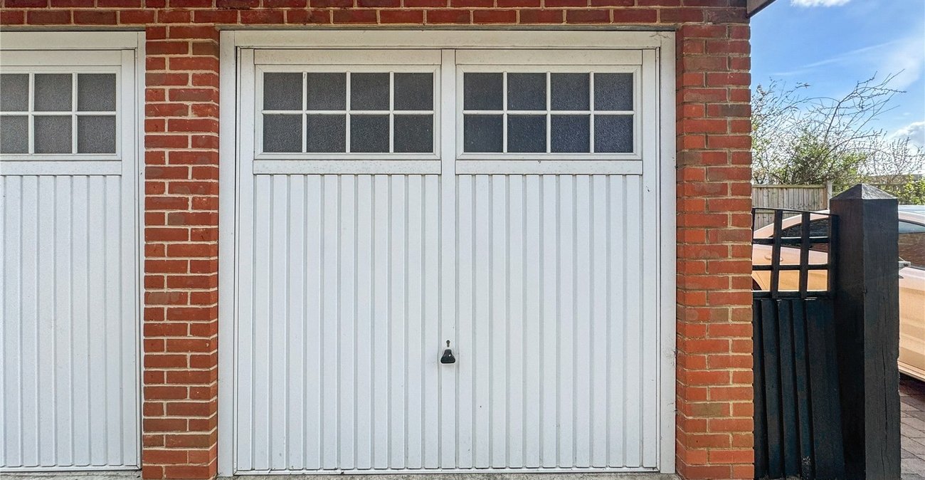 4 bedroom house for sale in Station Road | Robinson Michael & Jackson