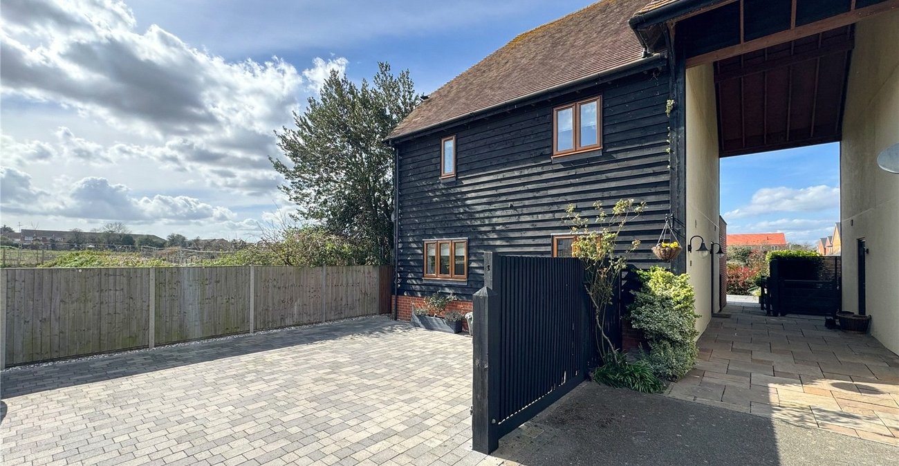 4 bedroom house for sale in Station Road | Robinson Michael & Jackson