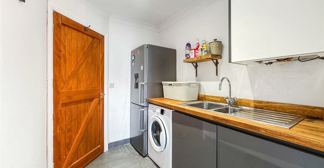 4 bedroom house for sale in Station Road | Robinson Michael & Jackson