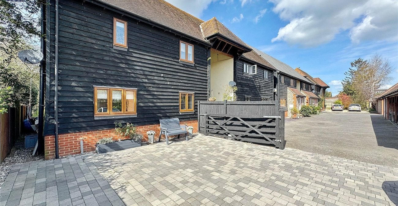 4 bedroom house for sale in Station Road | Robinson Michael & Jackson