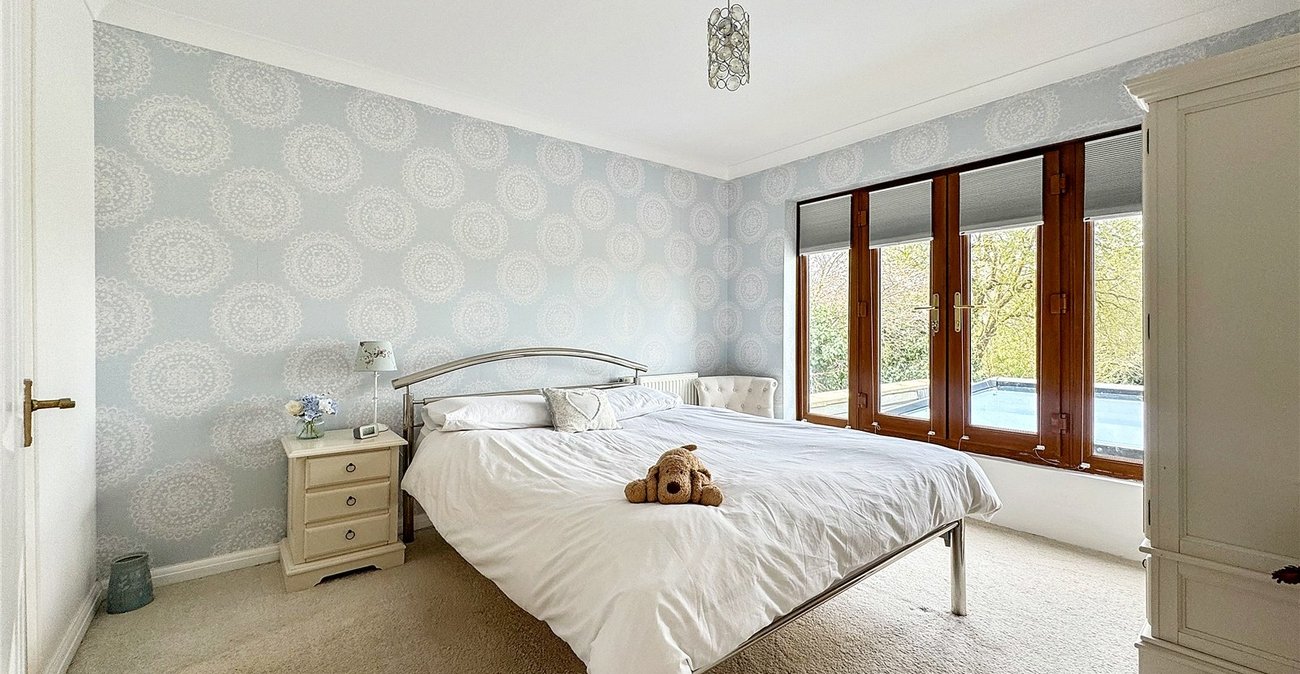 4 bedroom house for sale in Station Road | Robinson Michael & Jackson