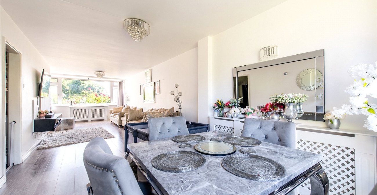 3 bedroom house for sale in Chalk | Robinson Michael & Jackson