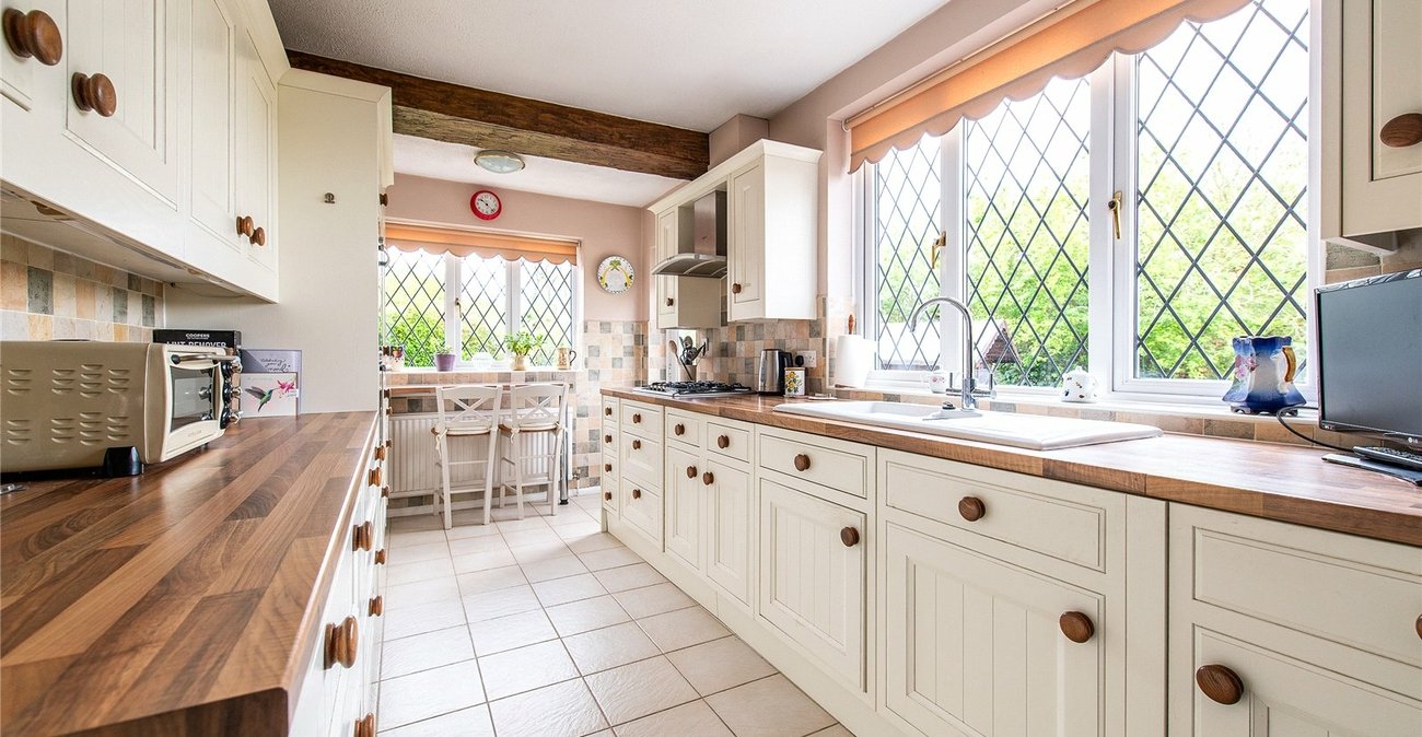 4 bedroom house for sale in Higham | Robinson Michael & Jackson