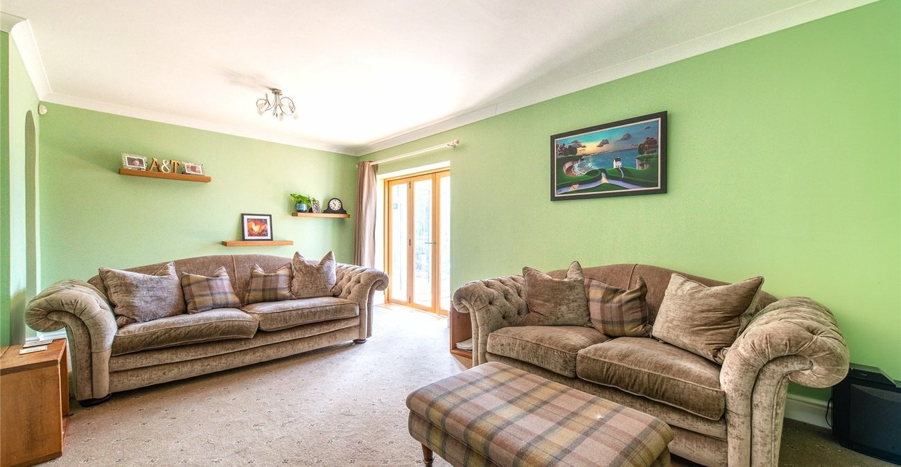 5 bedroom house for sale in Higham | Robinson Michael & Jackson