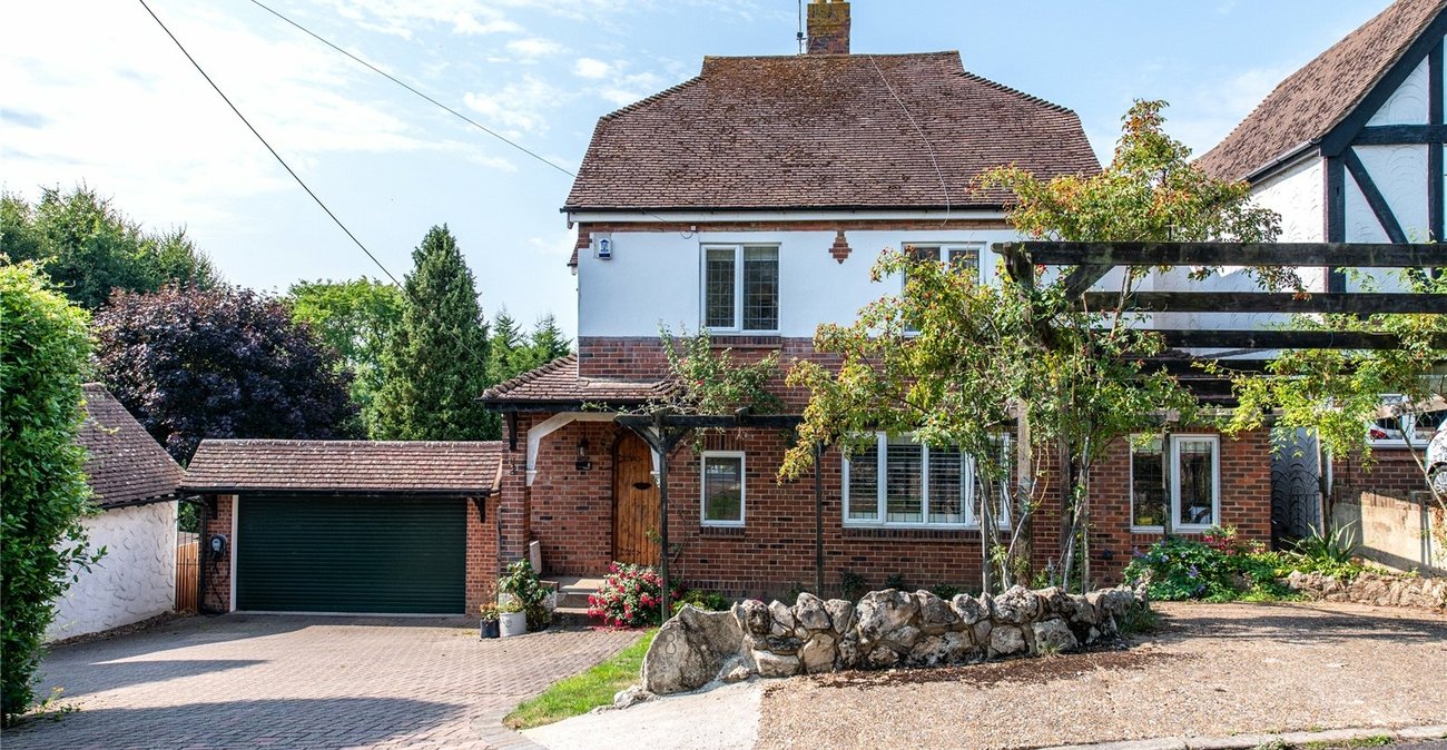 5 bedroom house for sale in Higham | Robinson Michael & Jackson