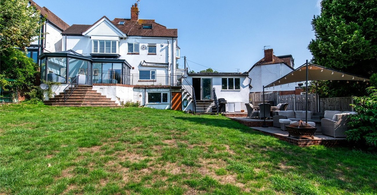 5 bedroom house for sale in Higham | Robinson Michael & Jackson