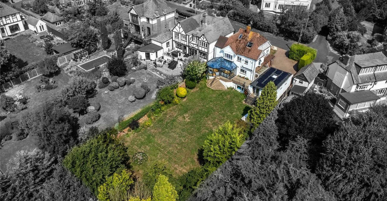 5 bedroom house for sale in Higham | Robinson Michael & Jackson