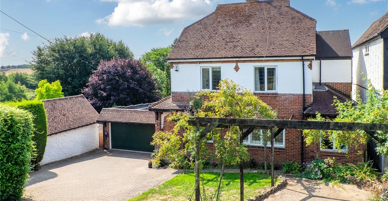 5 bedroom house for sale in Higham | Robinson Michael & Jackson