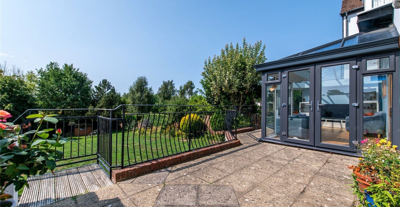 5 bedroom house for sale in Higham | Robinson Michael & Jackson