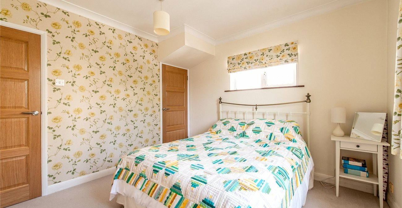 5 bedroom house for sale in Higham | Robinson Michael & Jackson