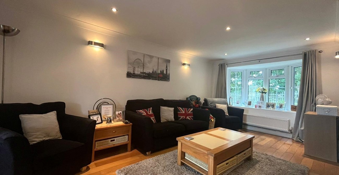 3 bedroom house for sale in Lordswood | Robinson Michael & Jackson