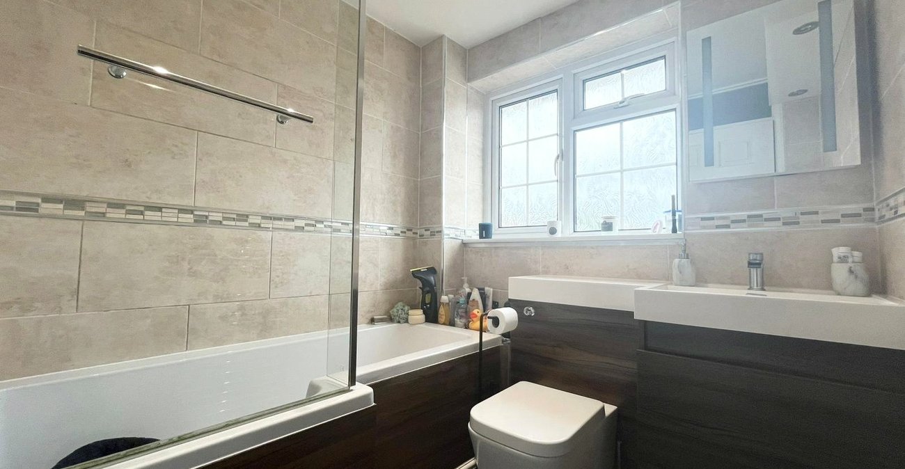 3 bedroom house for sale in Lordswood | Robinson Michael & Jackson