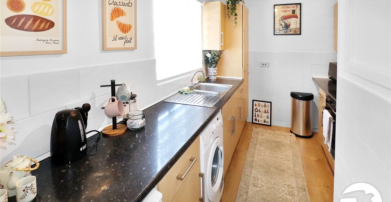 1 bedroom property for sale in Belvedere | Robinson Jackson