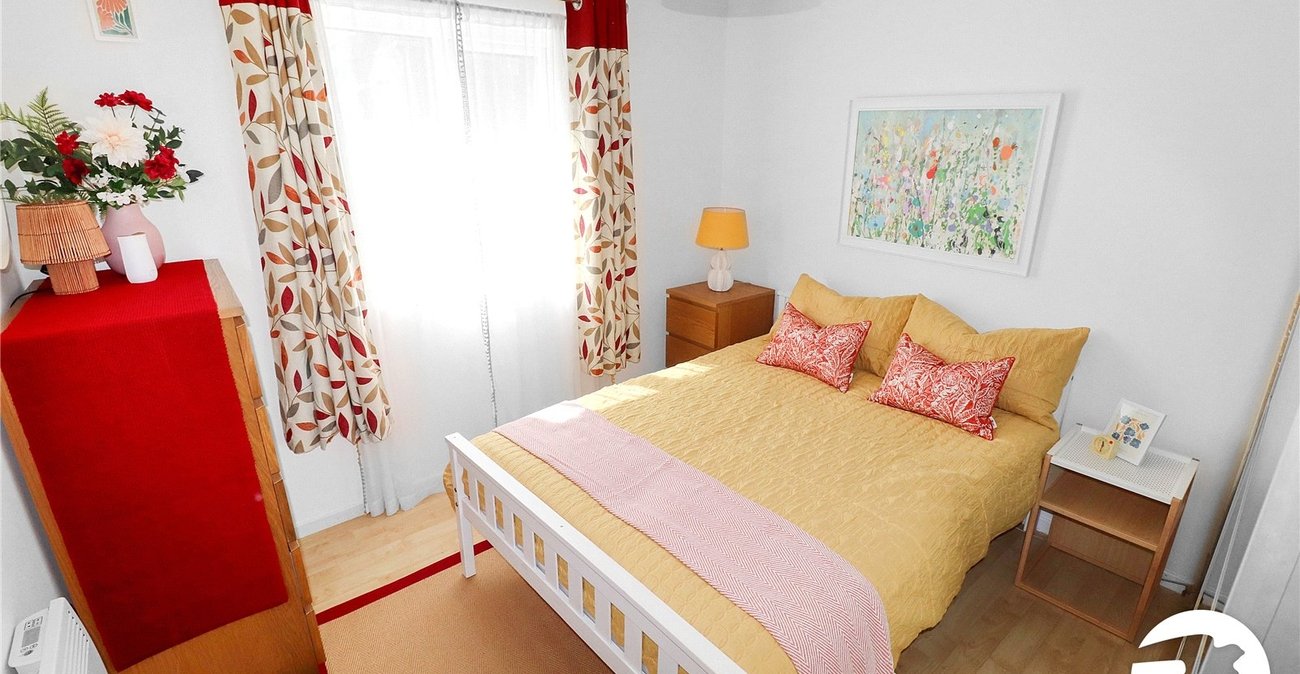 1 bedroom property for sale in Belvedere | Robinson Jackson