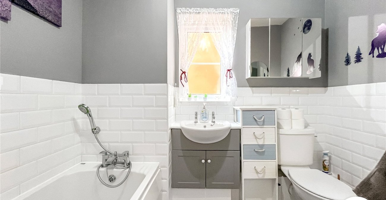 3 bedroom house for sale in Iwade | Robinson Michael & Jackson