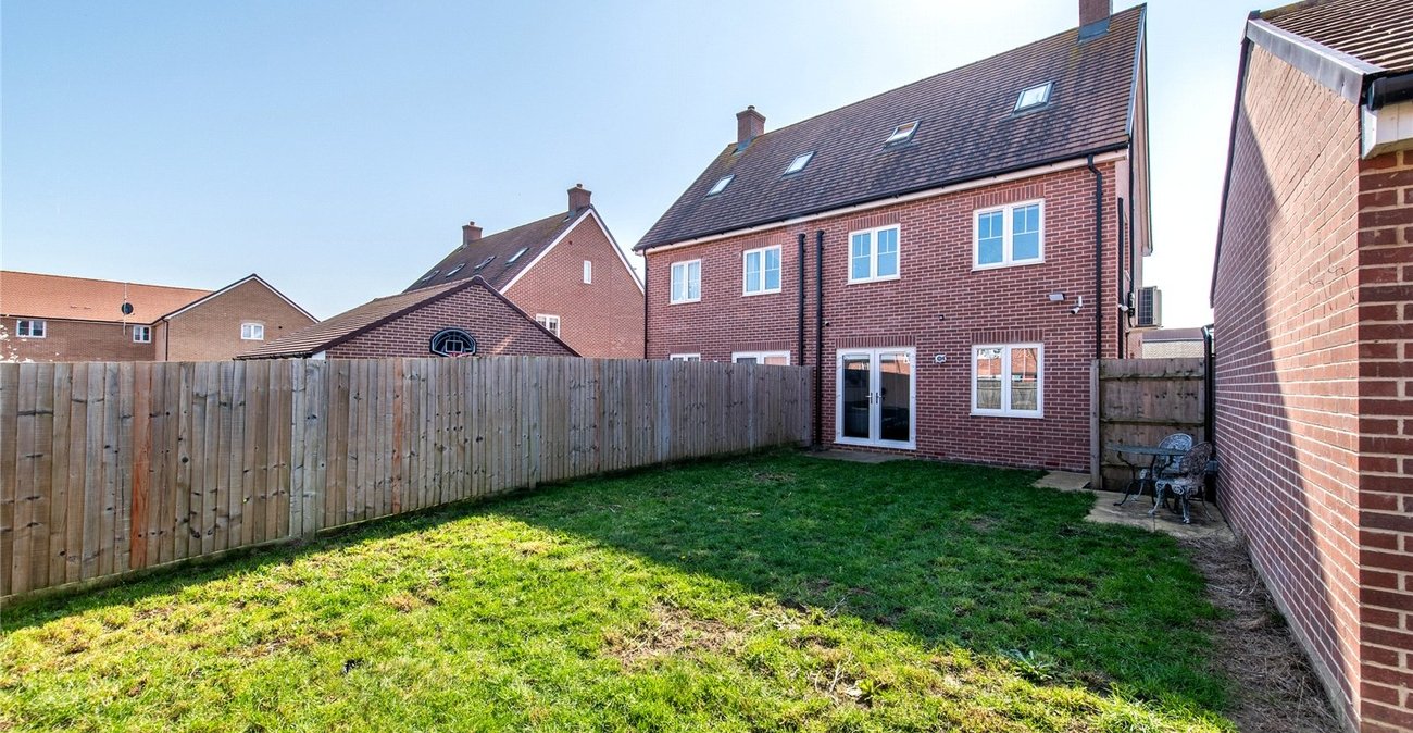 4 bedroom house for sale in Gravesend | Robinson Michael & Jackson