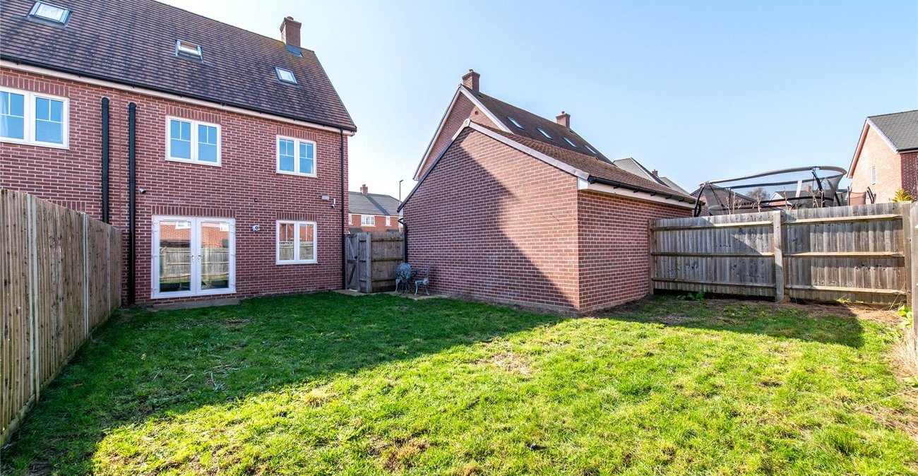 4 bedroom house for sale in Gravesend | Robinson Michael & Jackson