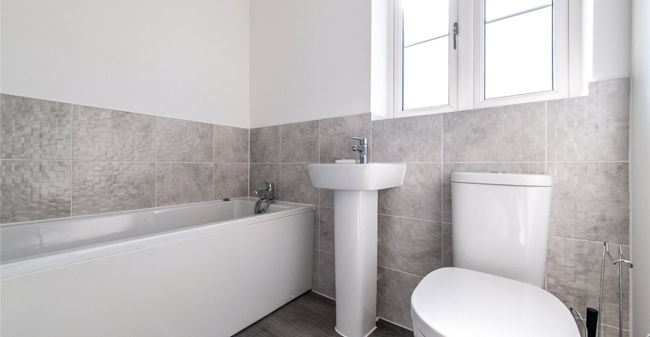 4 bedroom house for sale in Gravesend | Robinson Michael & Jackson