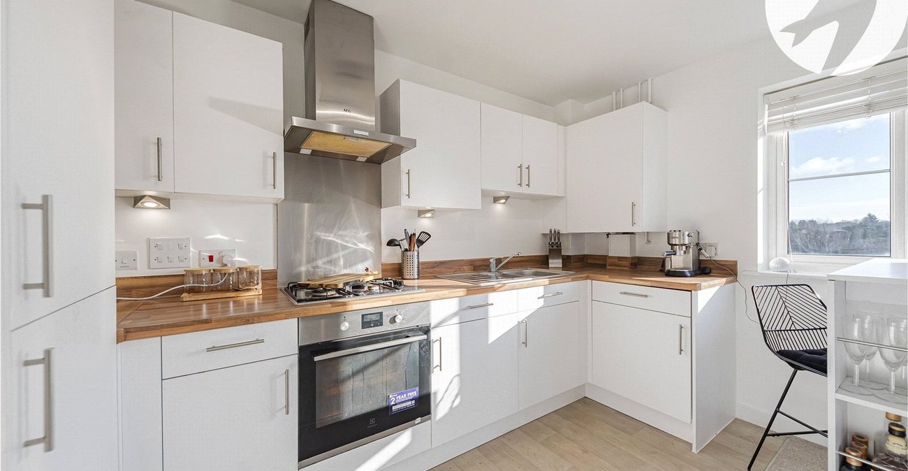 1 bedroom property for sale in Gravesend | Robinson Michael & Jackson