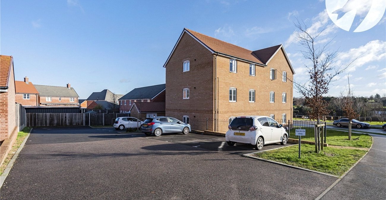 1 bedroom property for sale in Gravesend | Robinson Michael & Jackson