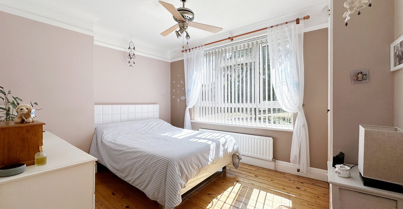 2 bedroom house for sale in Gillingham | Robinson Michael & Jackson