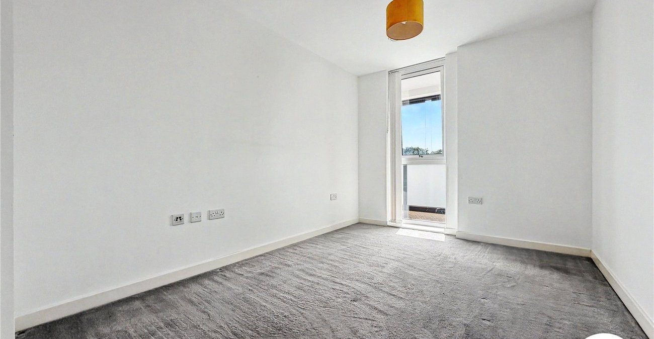 2 bedroom property for sale in Rochester | Robinson Michael & Jackson