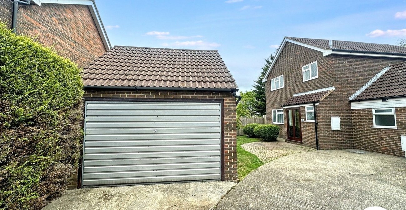 5 bedroom house for sale in Chatham | Robinson Michael & Jackson