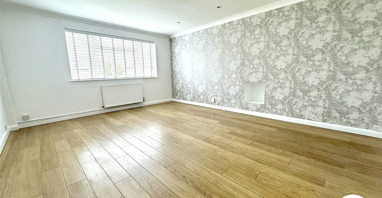 5 bedroom house for sale in Chatham | Robinson Michael & Jackson