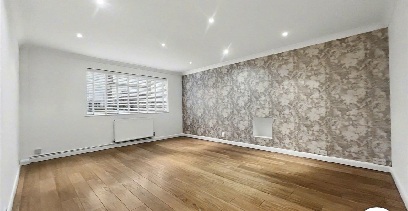 5 bedroom house for sale in Chatham | Robinson Michael & Jackson