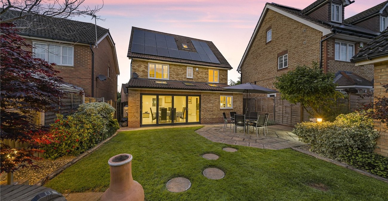 5 bedroom house for sale in Crayford | Robinson Jackson