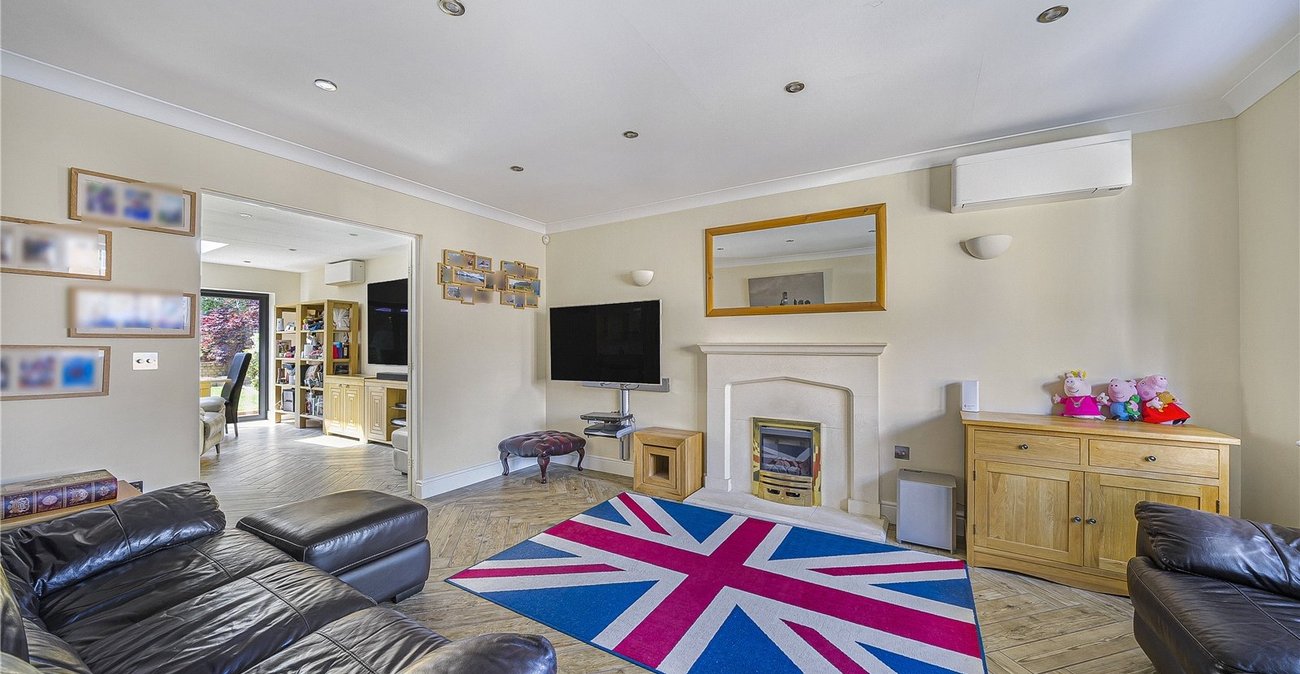 5 bedroom house for sale in Crayford | Robinson Jackson