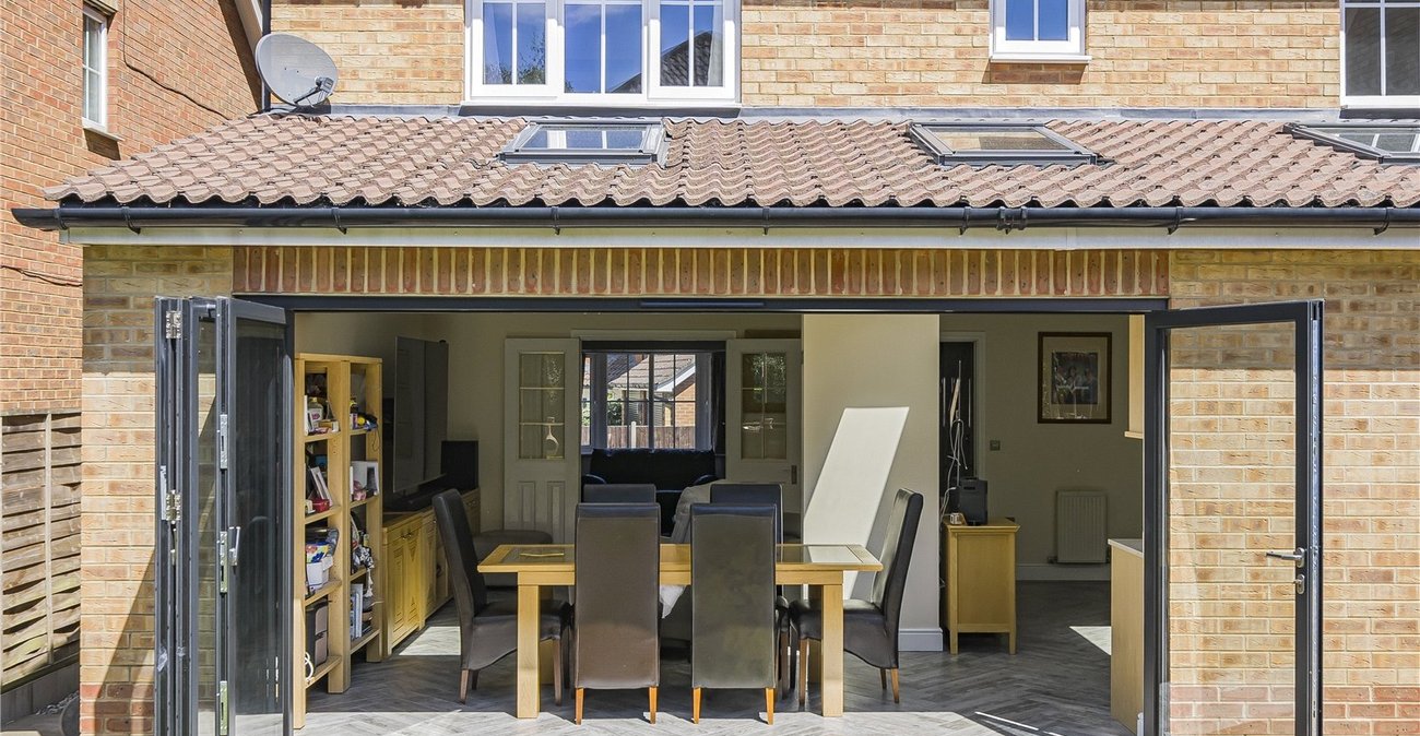 5 bedroom house for sale in Crayford | Robinson Jackson