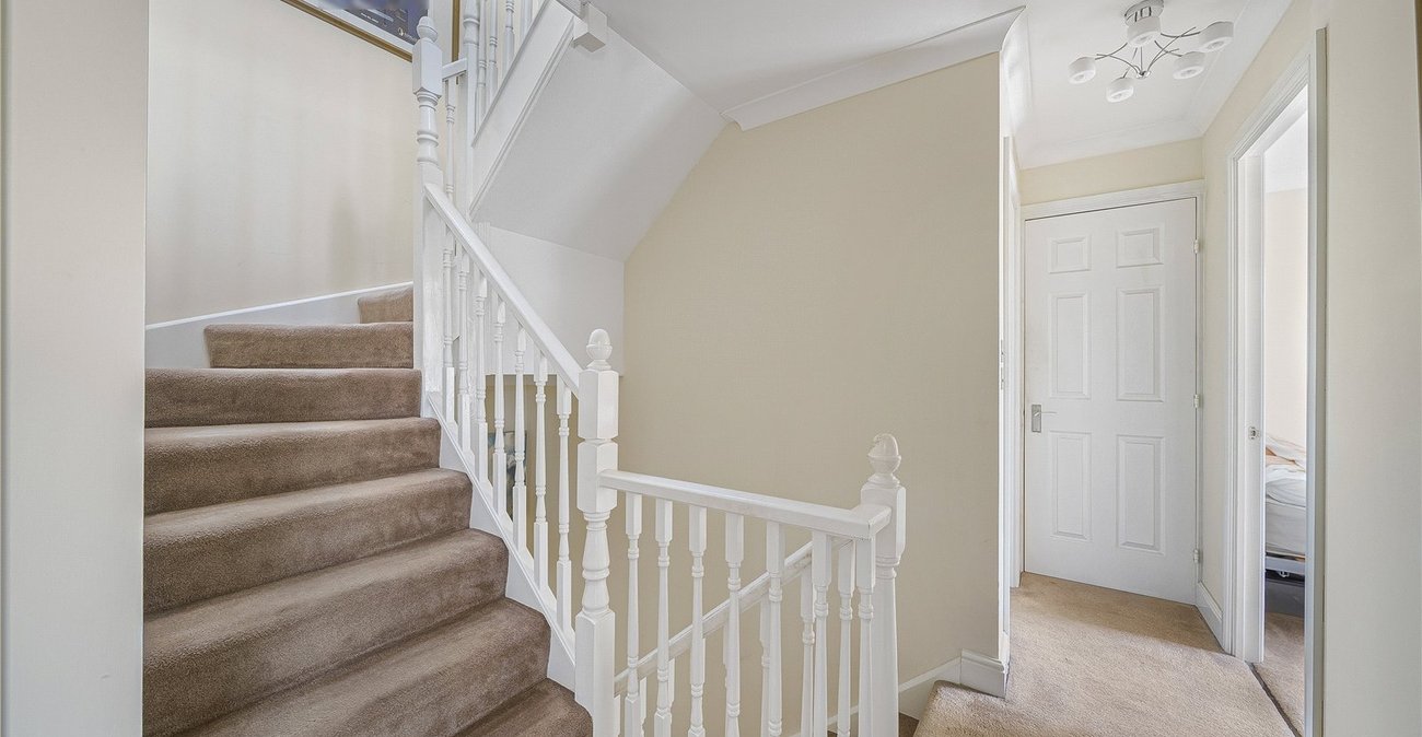 5 bedroom house for sale in Crayford | Robinson Jackson