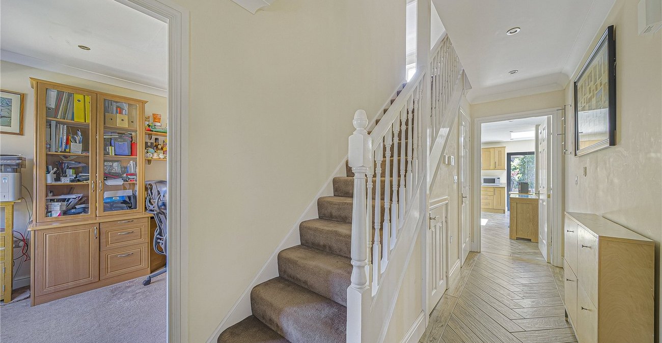 5 bedroom house for sale in Crayford | Robinson Jackson
