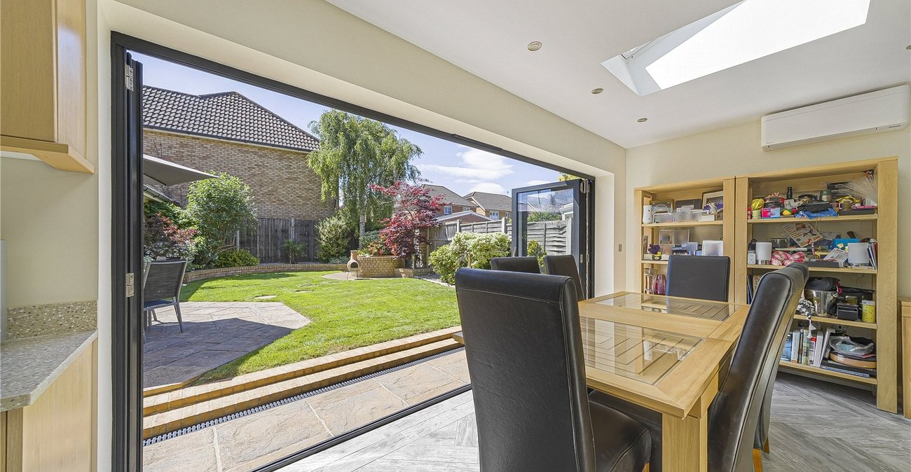 5 bedroom house for sale in Crayford | Robinson Jackson