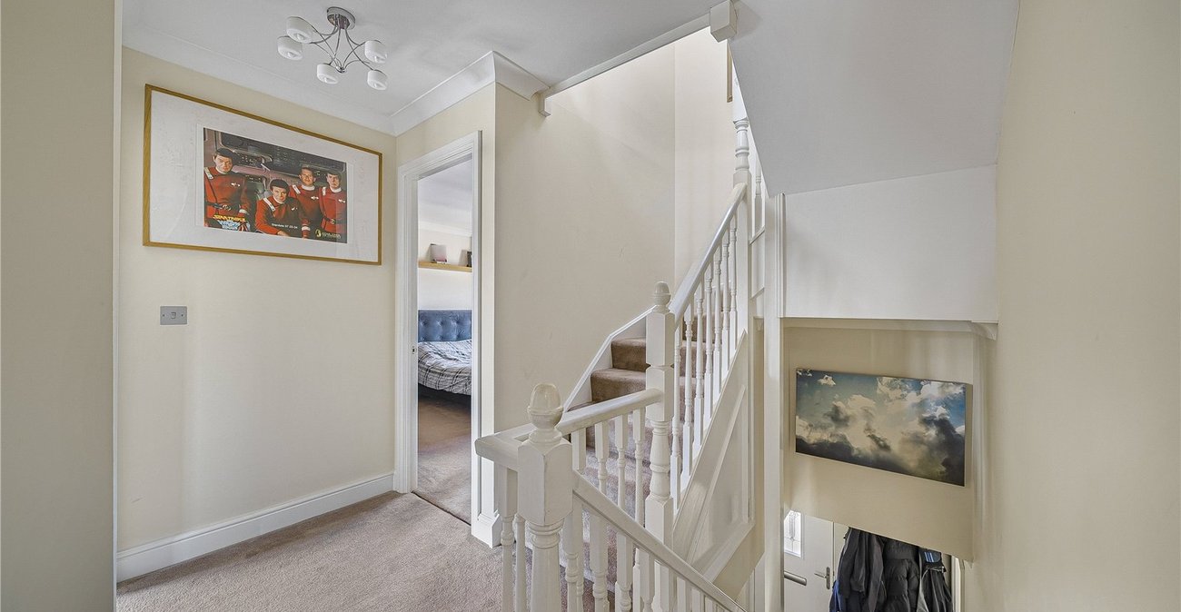 5 bedroom house for sale in Crayford | Robinson Jackson