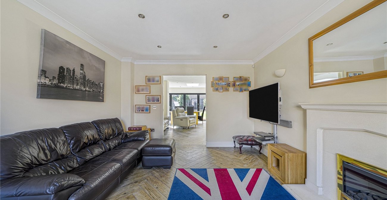 5 bedroom house for sale in Crayford | Robinson Jackson
