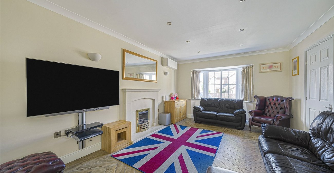 5 bedroom house for sale in Crayford | Robinson Jackson