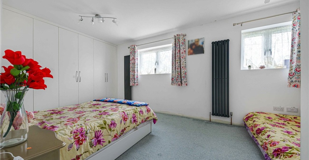 2 bedroom house for sale in St Pauls Cray | Robinson Jackson