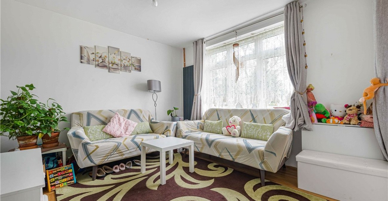 2 bedroom house for sale in St Pauls Cray | Robinson Jackson