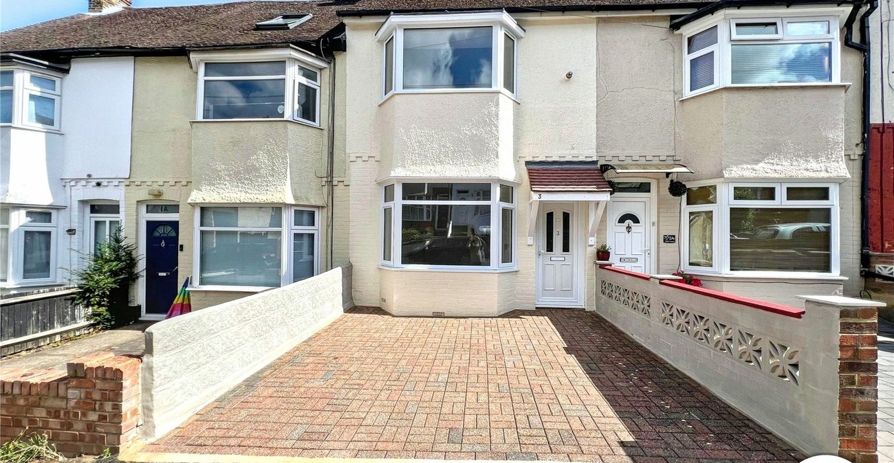 3 bedroom house for sale in Chatham | Robinson Michael & Jackson