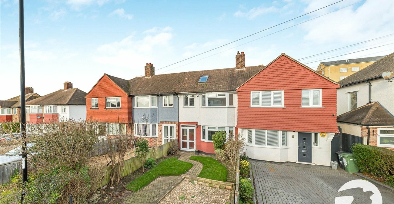 4 bedroom house for sale in Bromley | Robinson Jackson