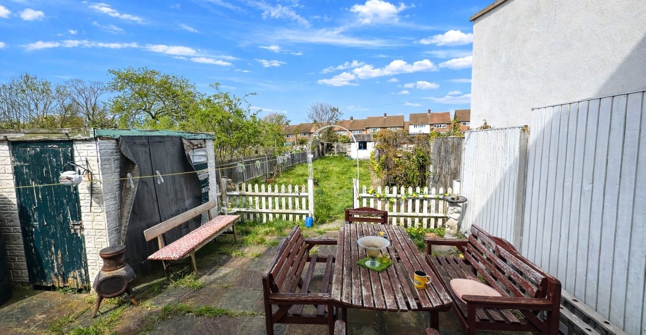 3 bedroom house for sale in Bromley | Robinson Jackson